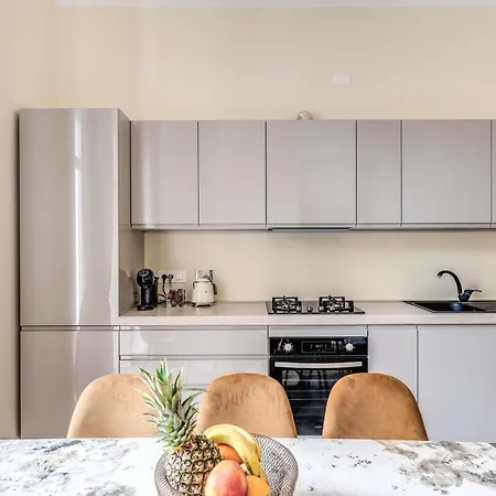 3 Minutes Walk From Termini Station With Temple View 아파트