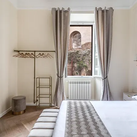 3 Minutes Walk From Termini Station With Temple View 아파트